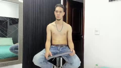 _axel_09 online show from 05/01/26, 03:55
