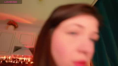 Snapshot of _axolot_ chatting on 12/04/24, 02:31 Olivia online show from 12/04/24, 02:31