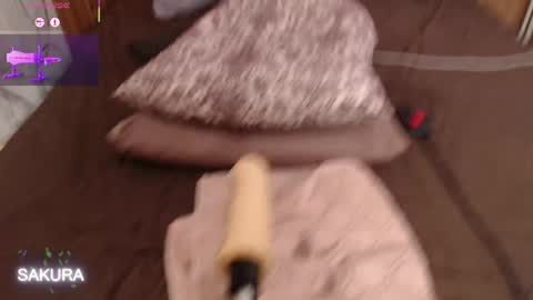 Snapshot of _b_a_n_s_h_e_e_ chatting on 10/05/25, 07:39 Emily - BLONDE Jennifer - RED hair online show from 10/05/25, 07:39