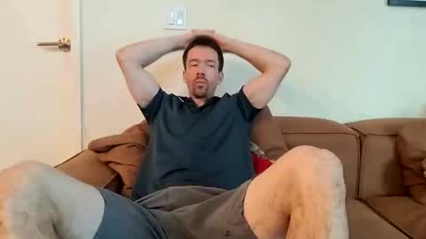 _b_h_c_ online show from 12/18/25, 11:00