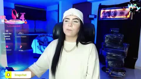 Snapshot of _babyfantasy_ chatting on 11/10/25, 01:48 You Baby online show from 11/10/25, 01:48