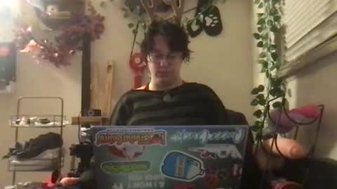 Snapshot of _bandit_b0y chatting on 12/26/24, 02:55 bandit online show from 12/26/24, 02:55