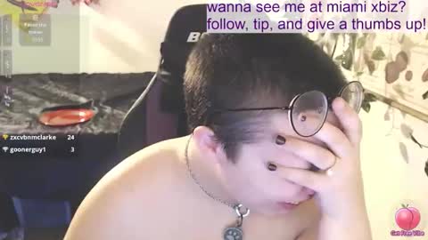Snapshot of _bandit_b0y chatting on 04/18/26, 11:49 bandit online show from 04/18/26, 11:49