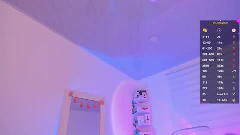 Snapshot of _barbie_joy chatting on 03/01/25, 06:32 Andrea online show from 03/01/25, 06:32