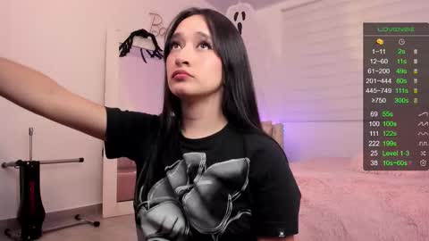 Snapshot of _barbie_joy chatting on 10/18/25, 12:02 Andrea online show from 10/18/25, 12:02