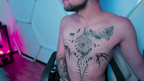 Lunita  online show from 02/04/25, 07:18