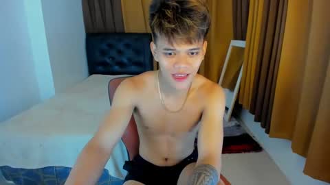 Snapshot of _beachlover69 chatting on 12/30/24, 02:19 _beachlover69 online show from 12/30/24, 02:19