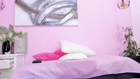 Becky online show from 03/09/25, 07:37