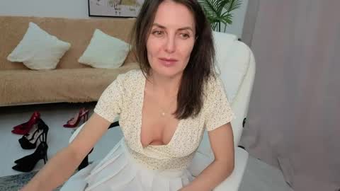 Beylly online show from 03/19/26, 02:10