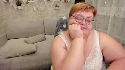 Snapshot of _big_beautiful_love_ chatting on 12/29/24, 11:29 Louise  ONLY IN PVT  Masturbation with dildo and cum  Naked  Show and play with pussy  Blow job  Hand job  ONLY IN PVT  online show from 12/29/24, 11:29