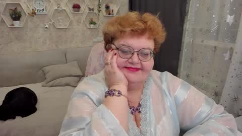 Snapshot of _big_beautiful_love_ chatting on 03/08/25, 11:39 Louise  ONLY IN PVT  Masturbation with dildo and cum  Naked  Show and play with pussy  Blow job  Hand job  ONLY IN PVT  online show from 03/08/25, 11:39