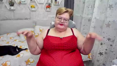 Snapshot of _big_beautiful_love_ chatting on 10/31/25, 04:08 Louise  ONLY IN PVT  Masturbation with dildo and cum  Naked  Show and play with pussy  Blow job  Hand job  ONLY IN PVT  online show from 10/31/25, 04:08