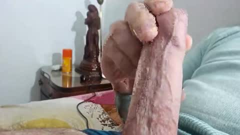 Snapshot of _black_horse_1 chatting on 04/13/26, 12:05 _black_horse_1 online show from 04/13/26, 12:05