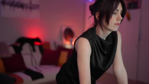Snapshot of _blackbee_ chatting on 03/26/26, 08:09 Lili online show from 03/26/26, 08:09