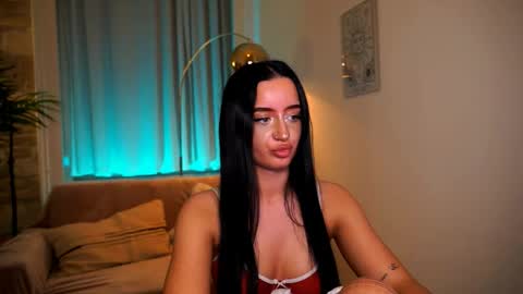 Snapshot of _blackpeaarl chatting on 04/16/26, 09:39 Pearl online show from 04/16/26, 09:39