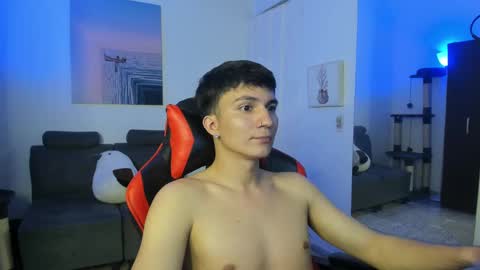 Snapshot of _blakee chatting on 01/20/25, 06:42 B L A K E online show from 01/20/25, 06:42