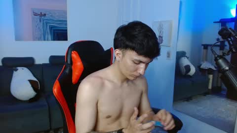 Snapshot of _blakee chatting on 03/01/25, 04:37 B L A K E online show from 03/01/25, 04:37