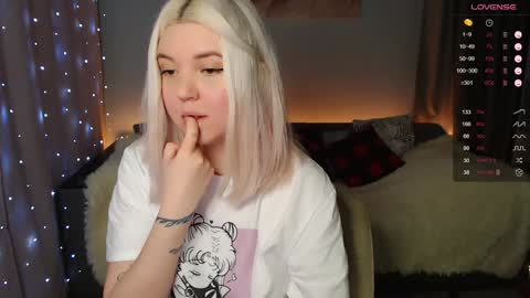 Elizabeth online show from 12/12/24, 08:32