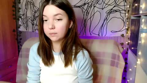 Snapshot of _blonde_barbie_ chatting on 04/30/26, 05:41 Elizabeth online show from 04/30/26, 05:41
