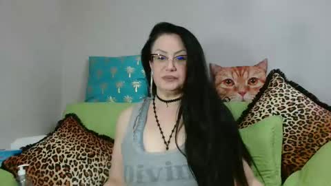 KHALEESI online show from 03/11/26, 09:54