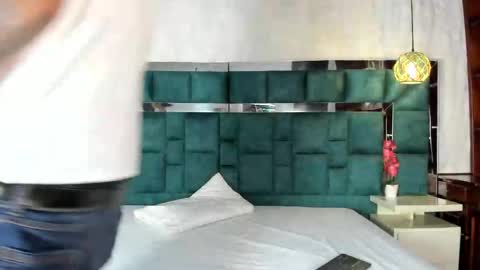 _bonnyandclyde online show from 04/04/26, 01:19