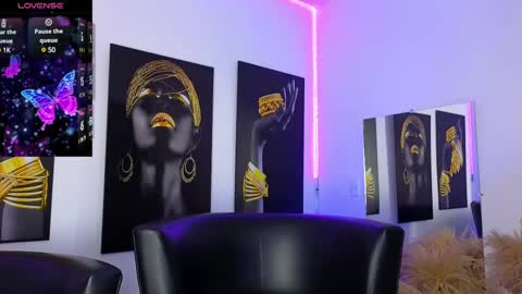 Snapshot of _brenna_hanson_ chatting on 02/20/25, 08:25 Brenna online show from 02/20/25, 08:25