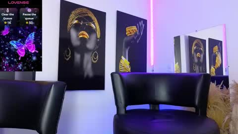 Snapshot of _brenna_hanson_ chatting on 02/20/25, 11:32 Brenna online show from 02/20/25, 11:32