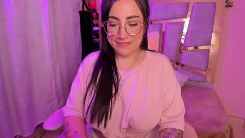 Angie  Independent model online show from 09/30/25, 11:26