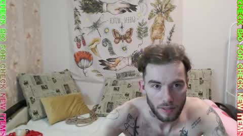 _by_double_sexy_miss_ online show from 03/01/25, 07:15