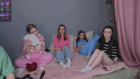 Snapshot of _by_double_sexy_miss_ chatting on 03/31/26, 08:48 _by_double_sexy_miss_ online show from 03/31/26, 08:48