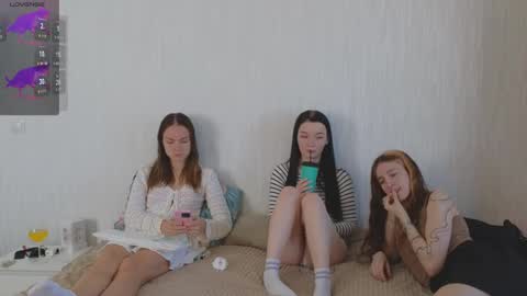 Snapshot of _by_double_sexy_miss_ chatting on 04/15/26, 04:41 _by_double_sexy_miss_ online show from 04/15/26, 04:41