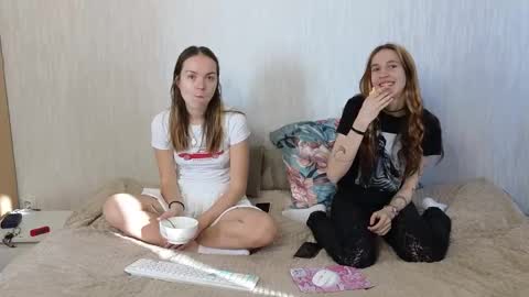 Snapshot of _by_double_sexy_miss_ chatting on 04/24/26, 03:09 _by_double_sexy_miss_ online show from 04/24/26, 03:09