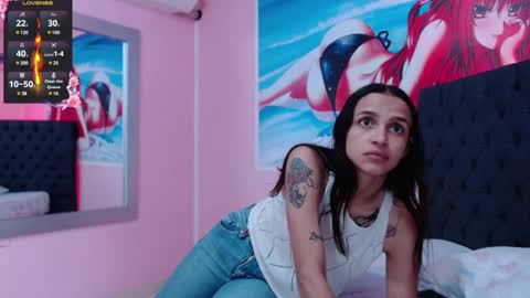  candy jade  online show from 01/23/25, 12:30