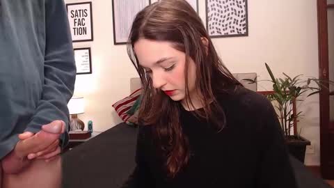 candygirl online show from 09/10/25, 12:38