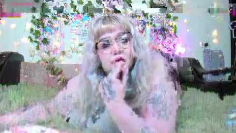 Snapshot of _candym1lky_ chatting on 03/23/26, 06:39 _candym1lky_ online show from 03/23/26, 06:39