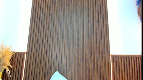 Shatta  Sara online show from 02/18/25, 04:26