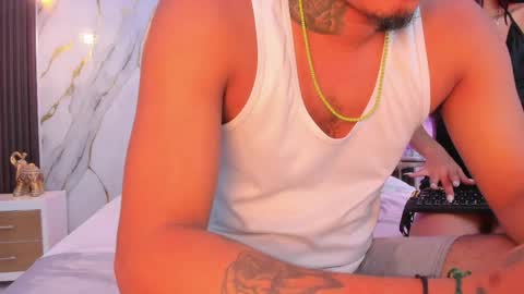 Snapshot of _cannabitch chatting on 05/11/26, 02:45 Shatta Sara online show from 05/11/26, 02:45
