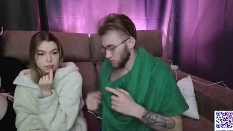 _capybara0_0 online show from 02/15/25, 08:00