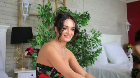 _carlawhite_ online show from 03/08/25, 11:16