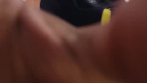 Caroline online show from 04/17/26, 10:29