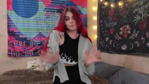 Caroline online show from 12/28/24, 11:52