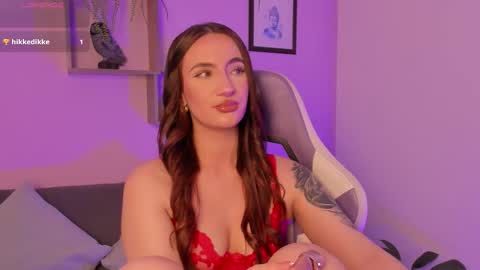 Snapshot of _celeste_moore chatting on 10/29/25, 11:39 celeste online show from 10/29/25, 11:39