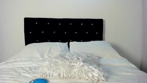 Bella  online show from 01/13/25, 01:56