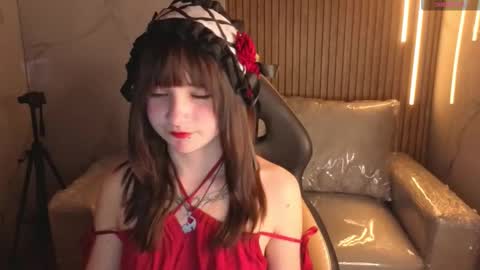 _charlotte_collins_ online show from 12/02/25, 03:18