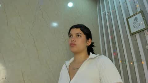 Chloe Collins online show from 04/29/26, 05:30