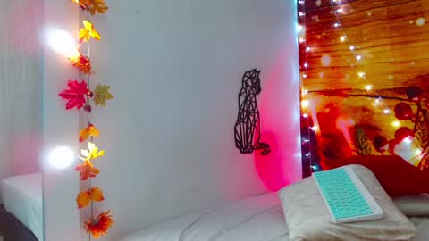 Katy online show from 12/25/24, 03:18