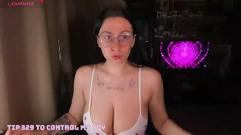 Chrissy online show from 04/06/26, 12:50