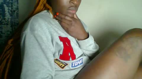 clara online show from 01/17/25, 09:50