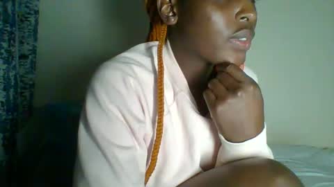 clara online show from 01/19/25, 08:41