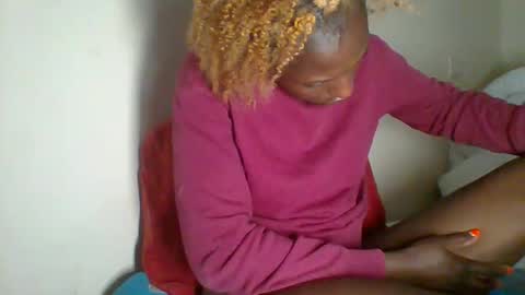 clara online show from 01/24/25, 10:00